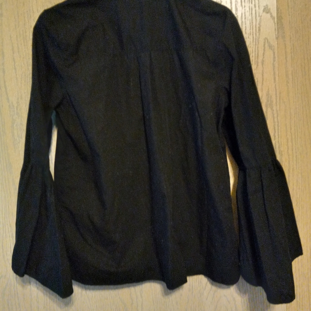 Black medium blouse